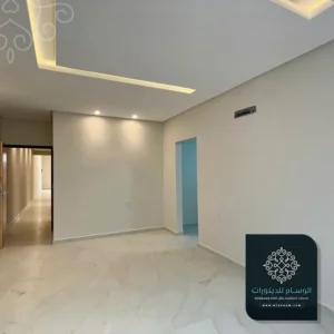 اصباغ جدران ساده بالخبر