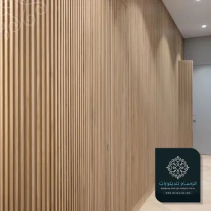 فني تركيب بديل الخشب بالخبر